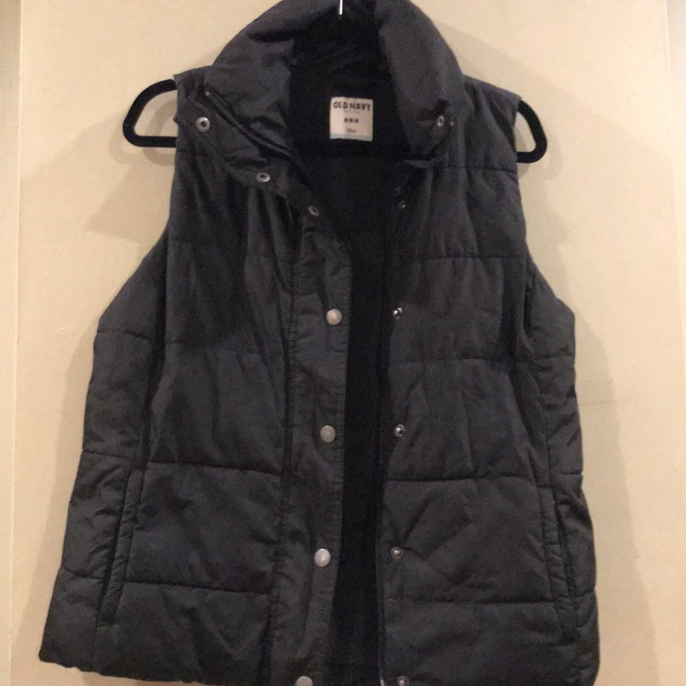 Old Navy Puffer Vest